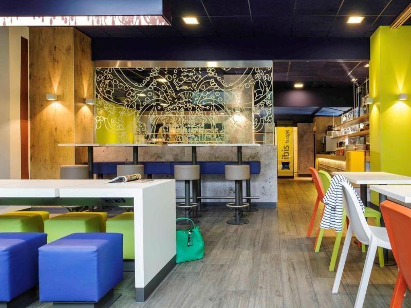 Ibis Budget Lyon Sud St Genis Laval Saint-Genis-Laval Exterior foto