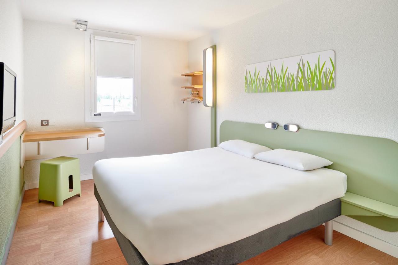 Ibis Budget Lyon Sud St Genis Laval Saint-Genis-Laval Exterior foto