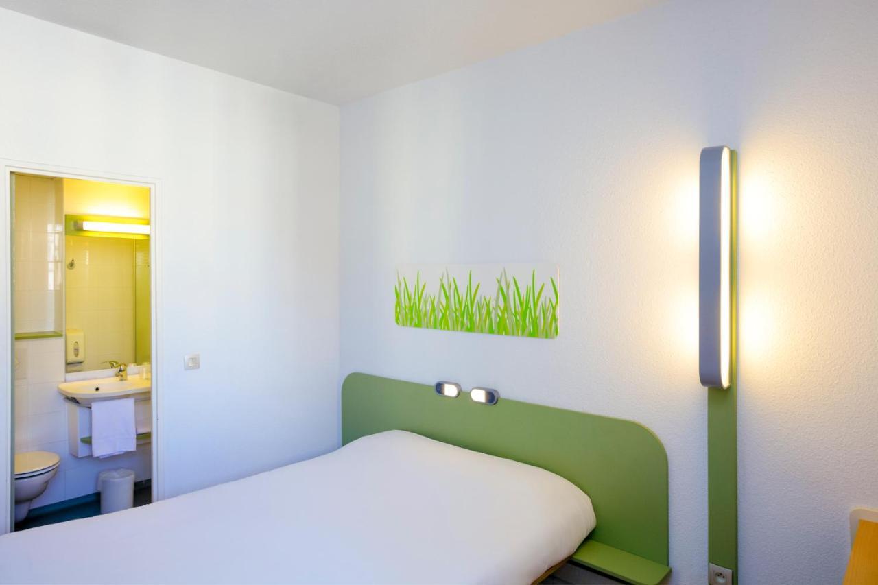 Ibis Budget Lyon Sud St Genis Laval Saint-Genis-Laval Exterior foto