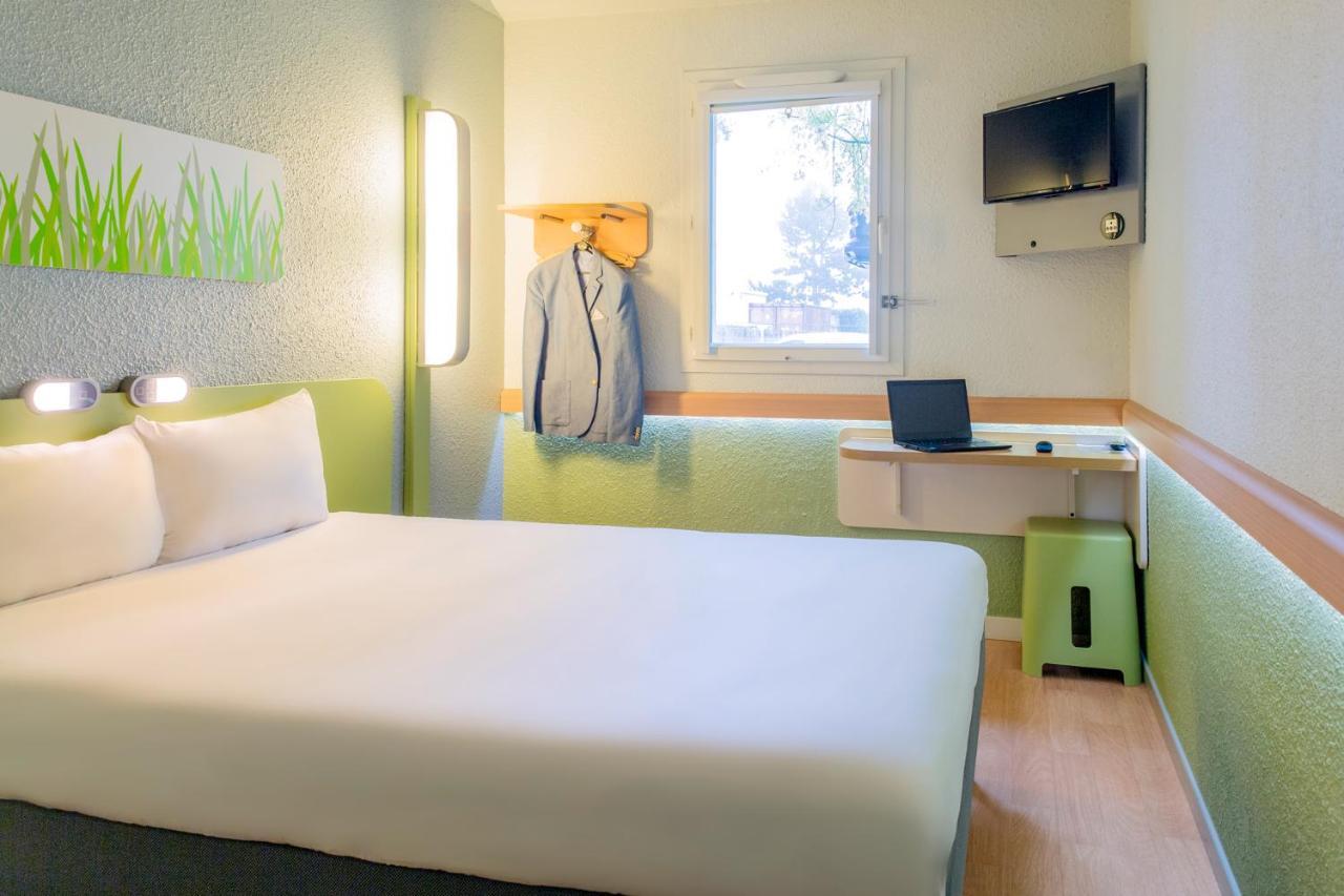Ibis Budget Lyon Sud St Genis Laval Saint-Genis-Laval Exterior foto