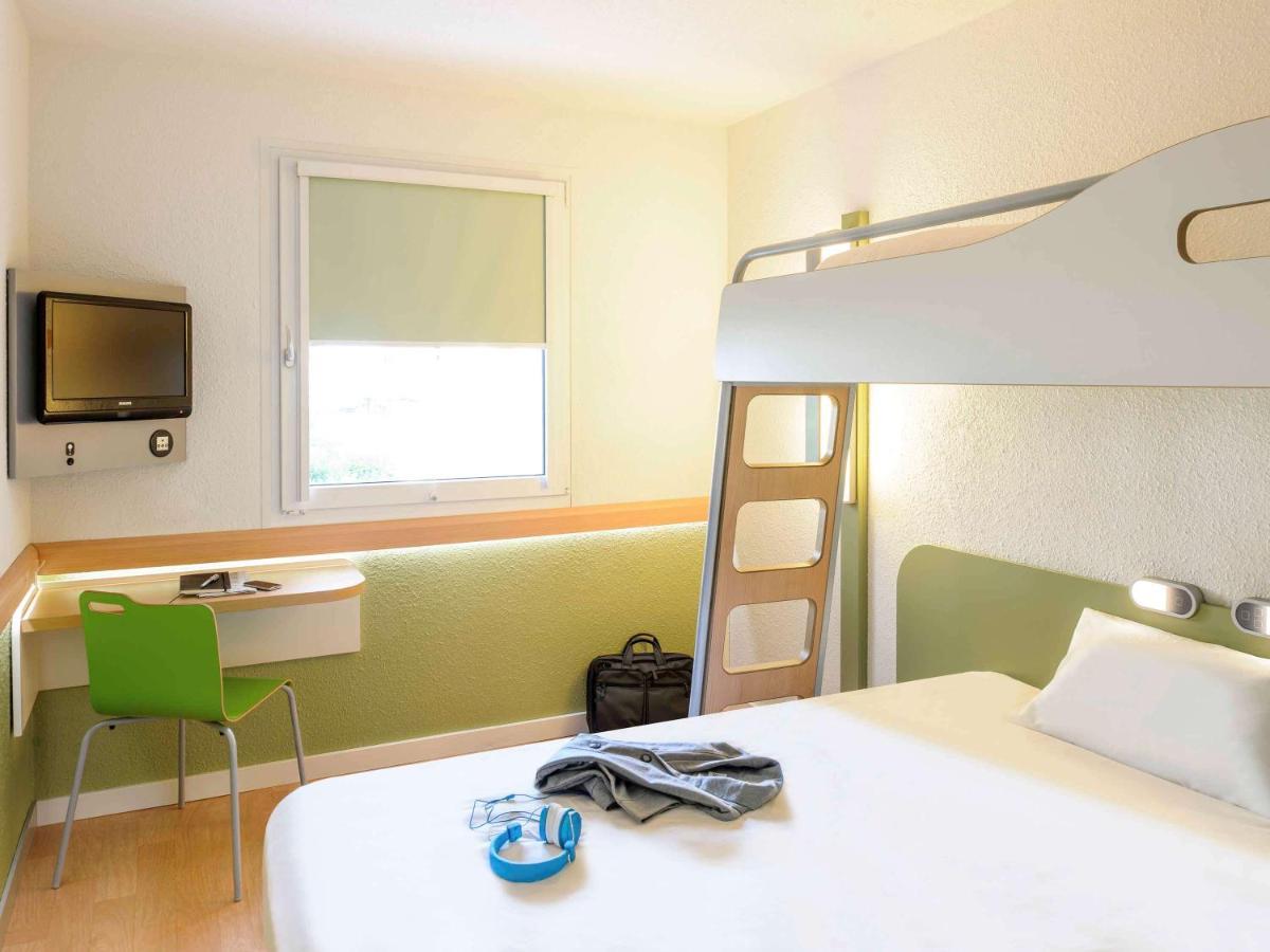 Ibis Budget Lyon Sud St Genis Laval Saint-Genis-Laval Exterior foto