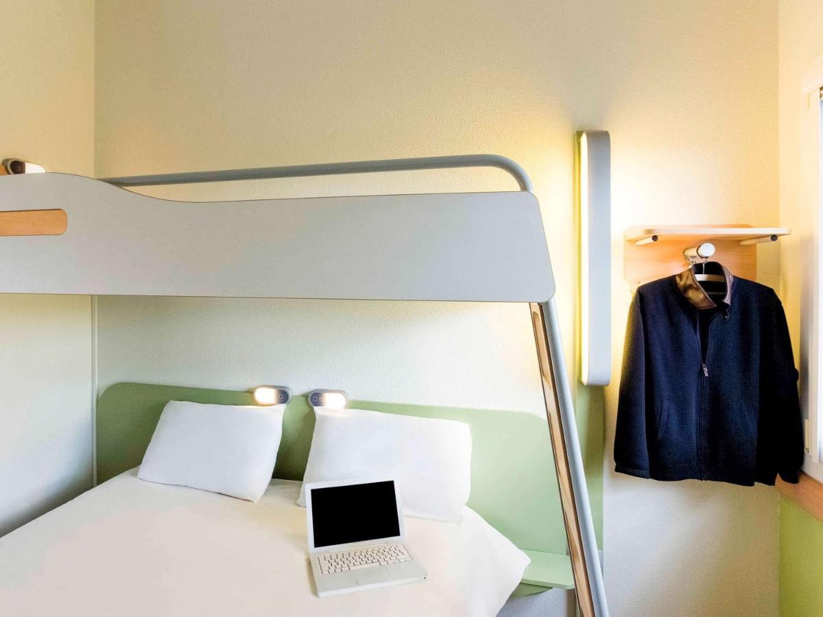 Ibis Budget Lyon Sud St Genis Laval Saint-Genis-Laval Exterior foto